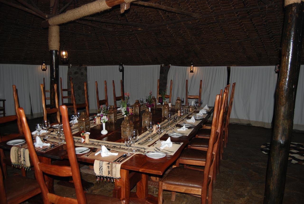 Mbweha Camp Lake Nakuru Elmenteita Exteriör bild