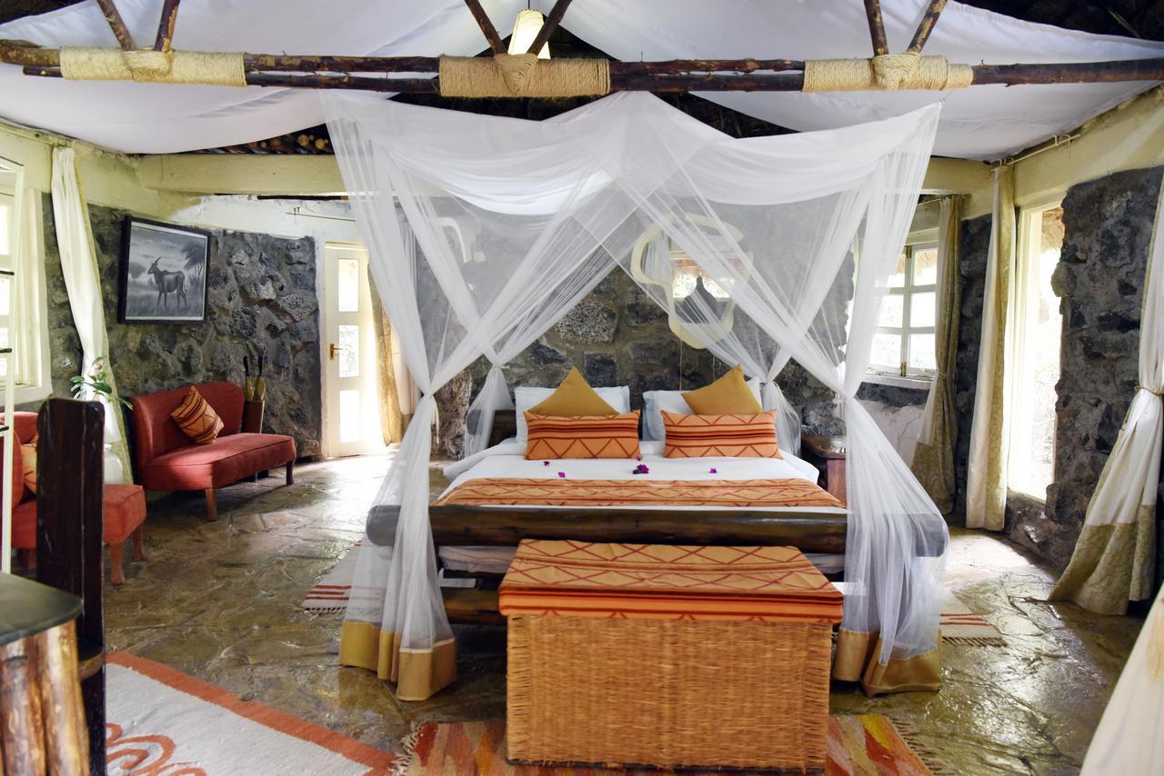 Mbweha Camp Lake Nakuru Elmenteita Exteriör bild